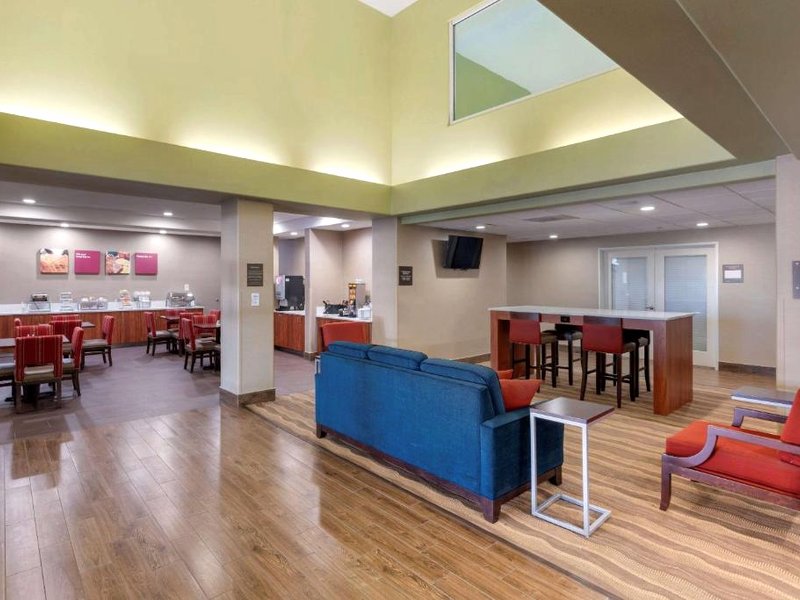 Comfort Suites Marysville-Yuba Cityの写真