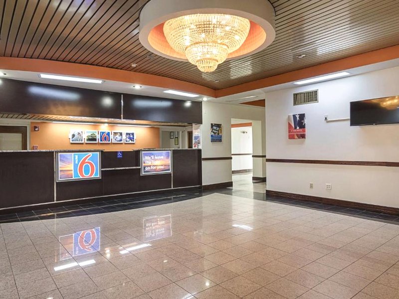 Motel 6 Decatur, GAの写真
