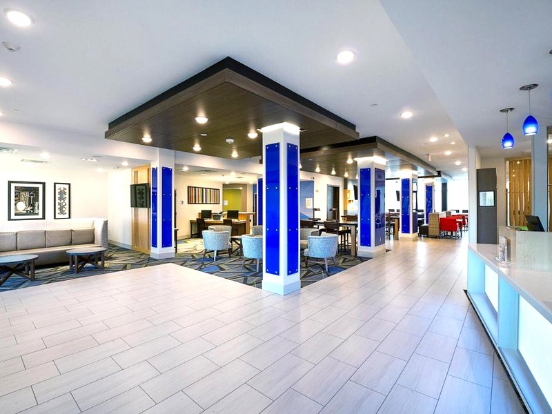 Holiday Inn Express and Suites Wentzville St Louis West By IHGの写真
