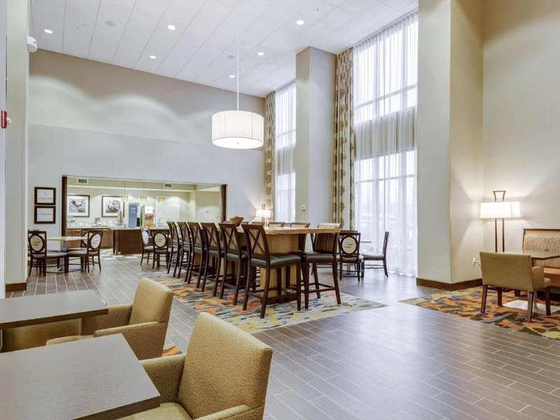 ハンプトン イン セントルイス ウェンツビル (Hampton Inn St. Louis Wentzville)の写真