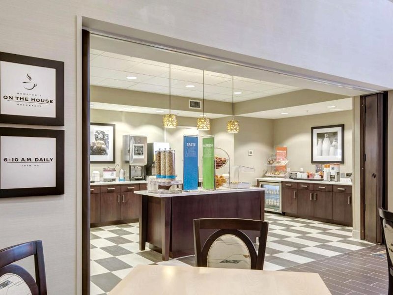 ハンプトン イン セントルイス ウェンツビル (Hampton Inn St. Louis Wentzville)の写真