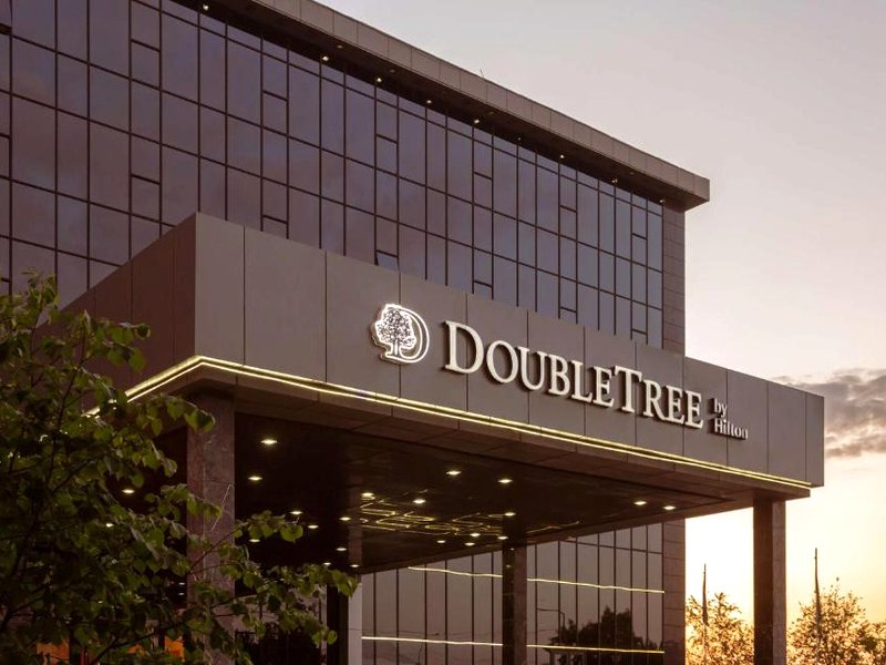 ダブルツリー バイ ヒルトン シムケント (DoubleTree by Hilton Shymkent)の写真