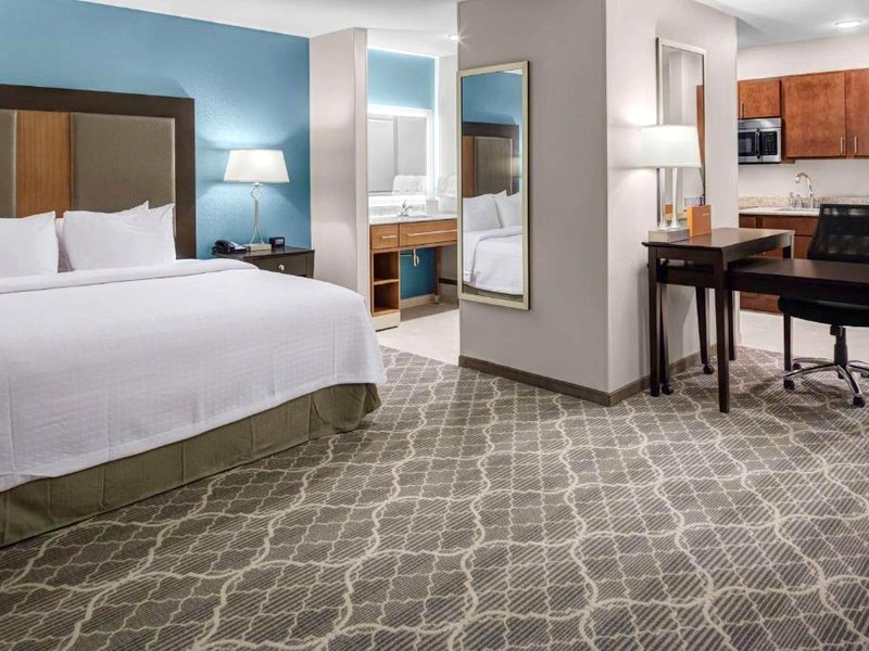Homewood Suites by Hilton Wauwatosa Milwaukeeの写真