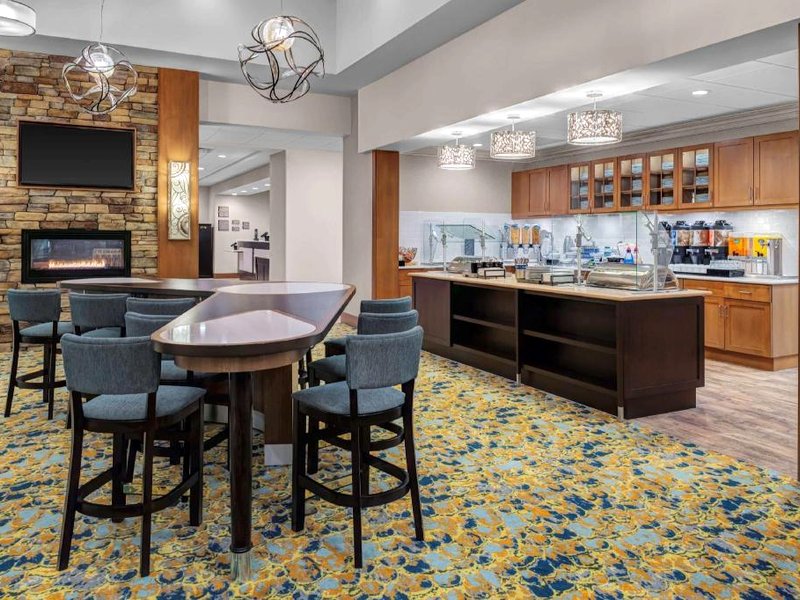 Homewood Suites by Hilton Wauwatosa Milwaukeeの写真