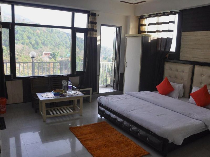HOTEL DEVDAR RESORTの写真