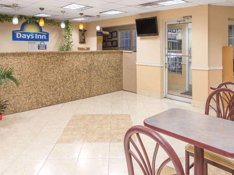 デイズ イン バイ ウィンダム ウェイクロス (Days Inn by Wyndham Waycross)の写真
