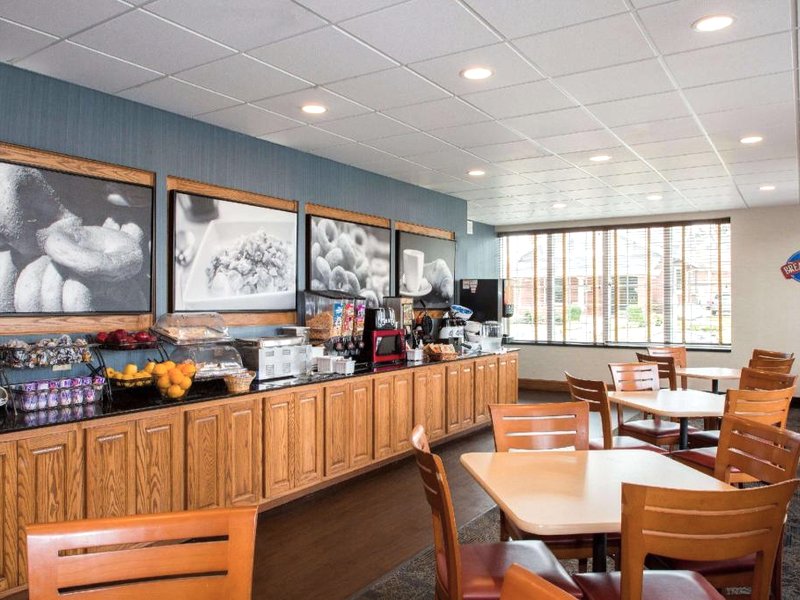 ベイモント バイ ウィンダム ジェファーソン シティ (Baymont by Wyndham Jefferson City)の写真