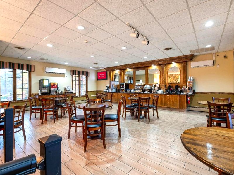 Red Roof Inn & Suites Hazletonの写真