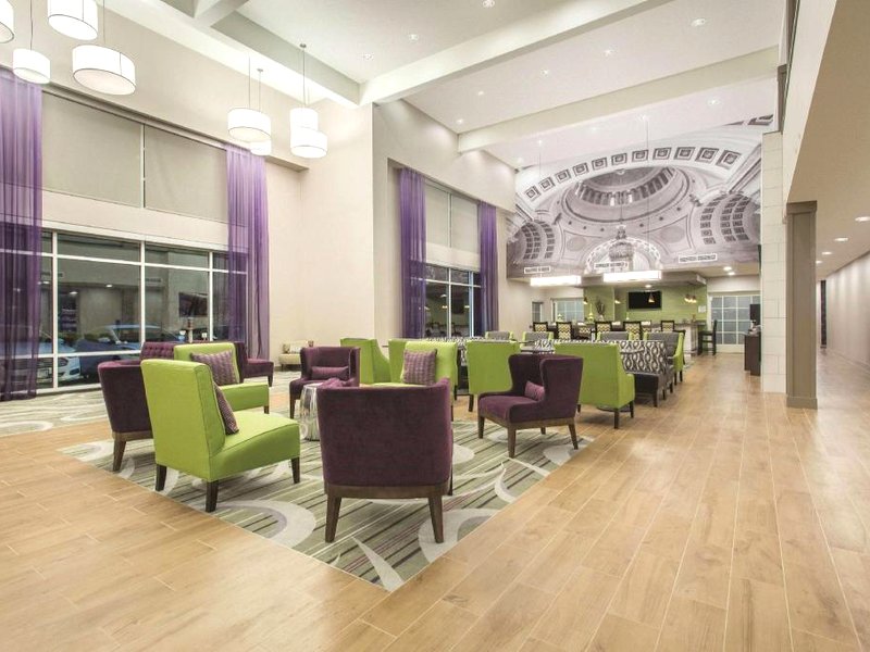 La Quinta Inn & Suites by Wyndham Tumwater - Olympiaの写真