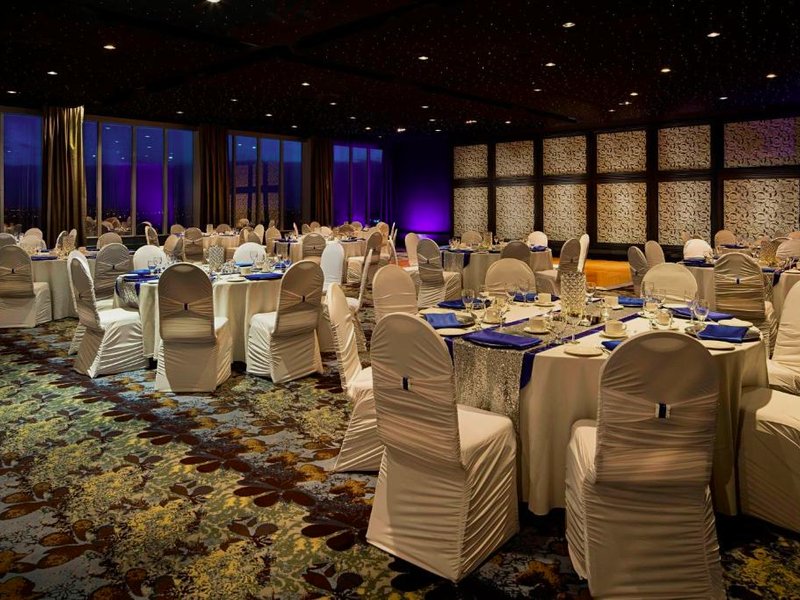Delta Hotels Edmonton South Conference Centreの写真