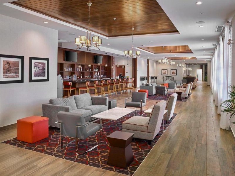 フォー ポインツ バイ シェラトン エドモントン ウェスト (Four Points by Sheraton Edmonton West)の写真