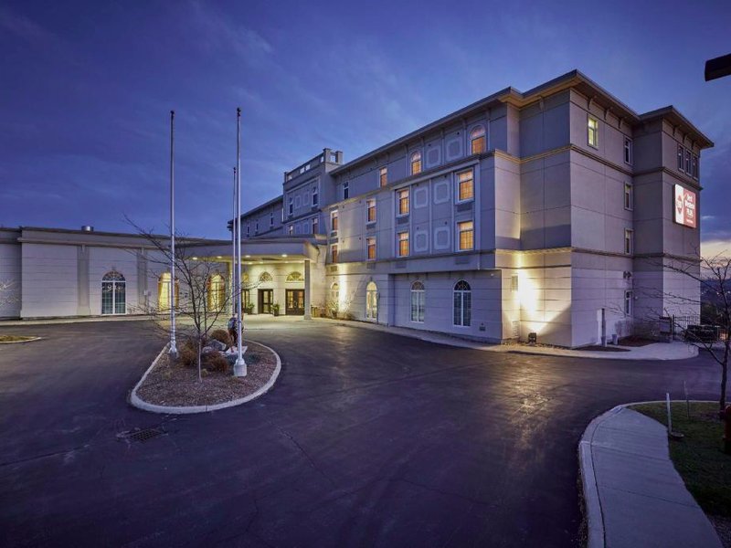 Best Western Plus Orangeville Inn & Suitesの写真