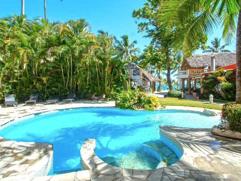 ヴィラ タイナ (Villa Taina)の写真