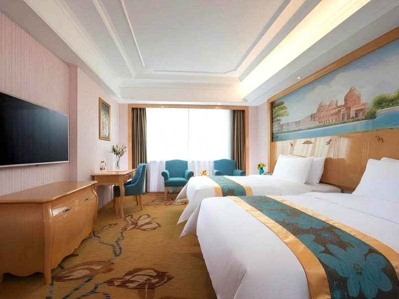 Vienna Hotel Hubei Jinzhou Jianli Jiangchengの写真
