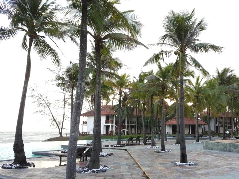 ストラ ビーチ リゾート (Sutra Beach Resort)の写真