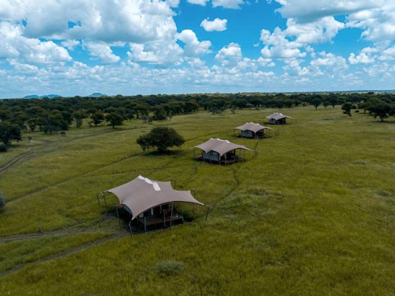 Escarpment Serengeti Luxury Campの写真