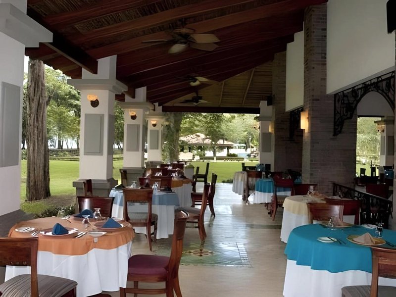 カーサ コンデ ビーチ フロント ホテル (Casa Conde Beach Front Hotel)の写真