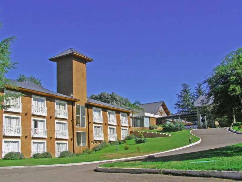 ハワード ジョンソン イン ヴィラ ジェネラル ベルグラノ (HOWARD JOHNSON INN VILLA GENERAL BELGRANO)の写真