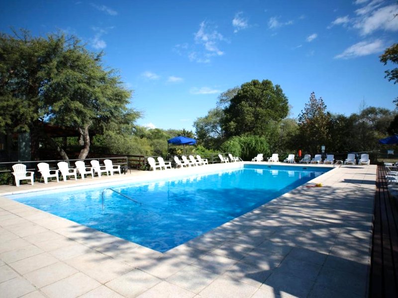 ハワード ジョンソン イン ヴィラ ジェネラル ベルグラノ (HOWARD JOHNSON INN VILLA GENERAL BELGRANO)の写真