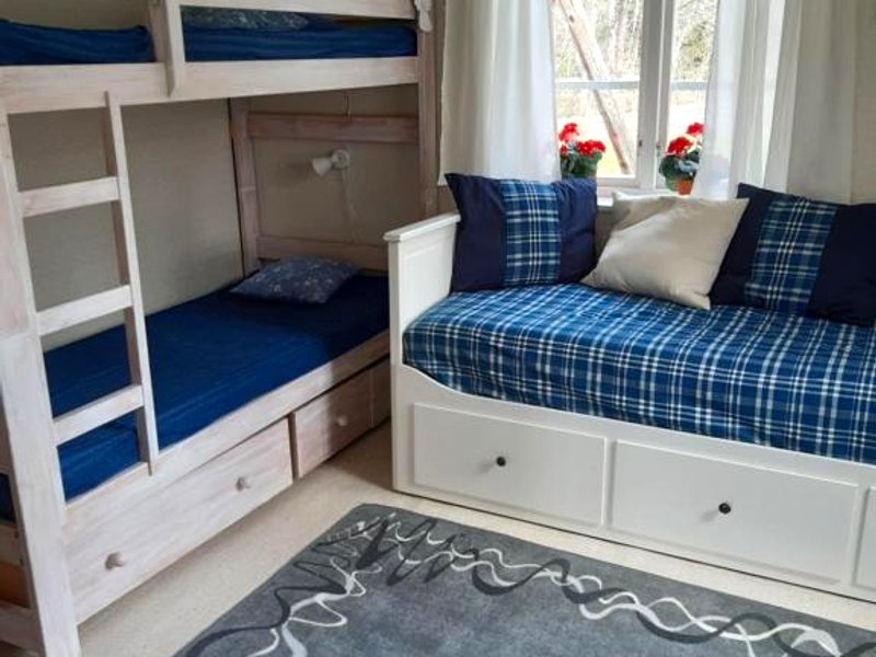 RÖDA STUGAN PÅ SLINKEN (RODA STUGAN PA SLINKEN)の写真