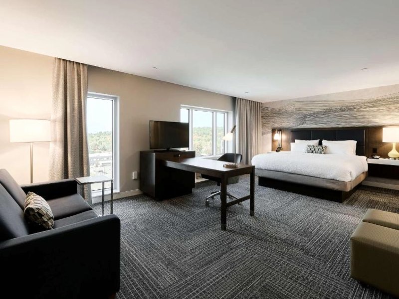 Hampton Inn & Suites by Hilton Quebec City Levisの写真