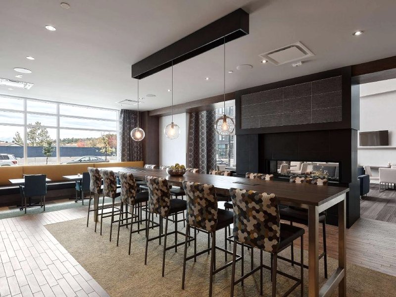 Hampton Inn & Suites by Hilton Quebec City Levisの写真