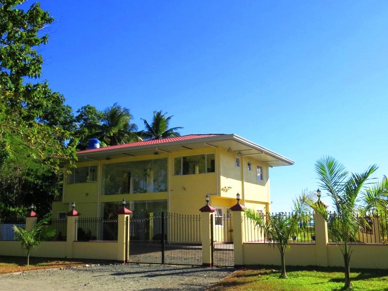 カイミト ビーチ ホテル      (Caimito Beach Hotel)の写真