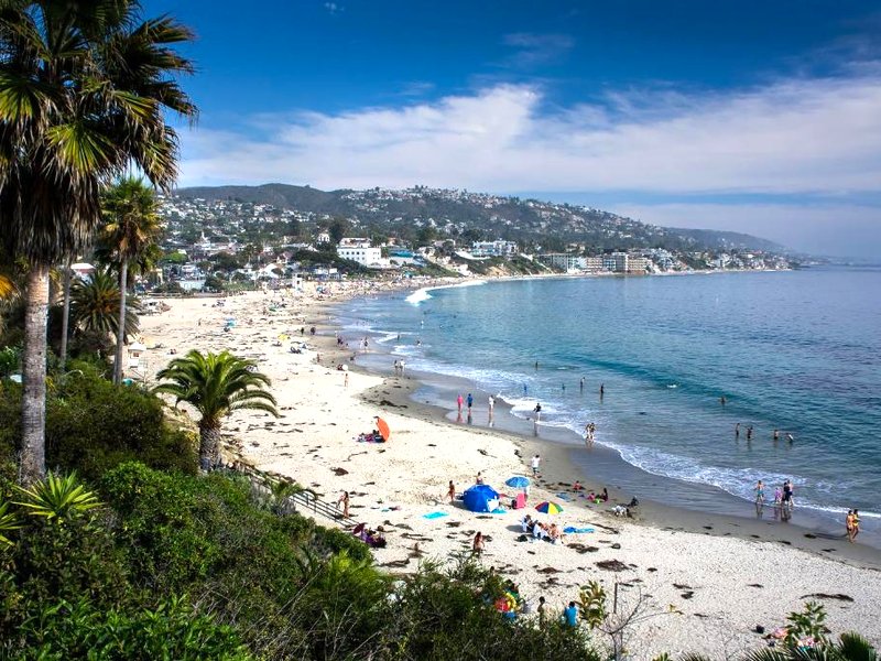 クレセント ベイ イン ラグナ ビーチ (Crescent Bay Inn Laguna Beach)の写真