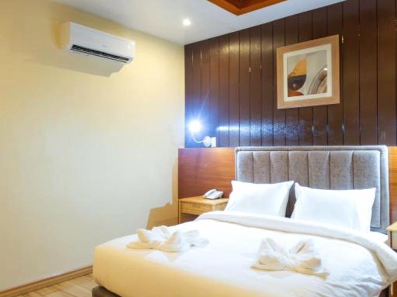 ライム ホテル (Raim Hotel)の写真