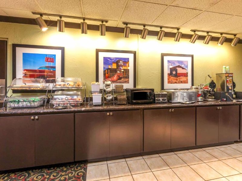 ベイモント バイ ウィンダム アマリロ イースト (Baymont by Wyndham Amarillo East)の写真