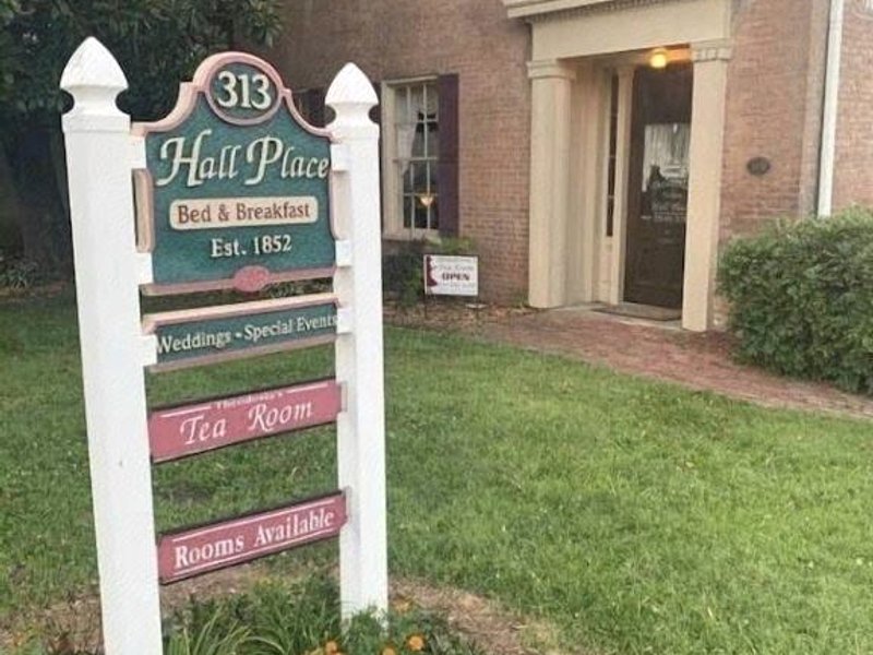 ホール プレイス ベッド アンド ブレックファースト (Hall Place Bed & Breakfast)の写真
