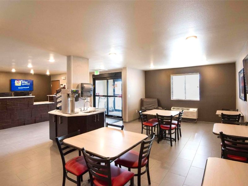 My Place Hotel West Jordanの写真