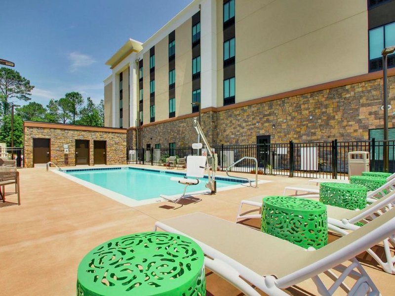 Hampton Inn & Suites Southportの写真