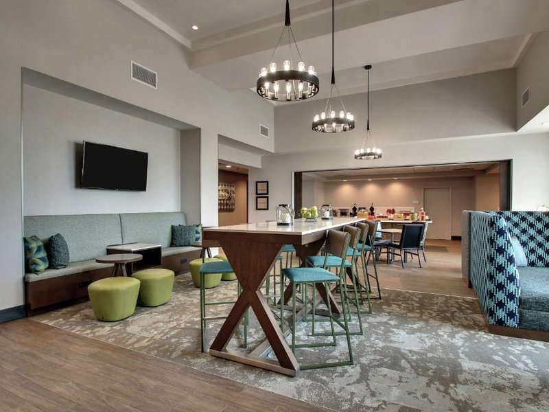 Hampton Inn & Suites Southportの写真