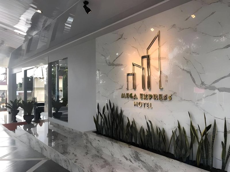 Mega Express Hotelの写真