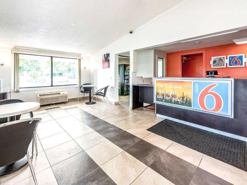 Motel 6 Mansfield, OHの写真