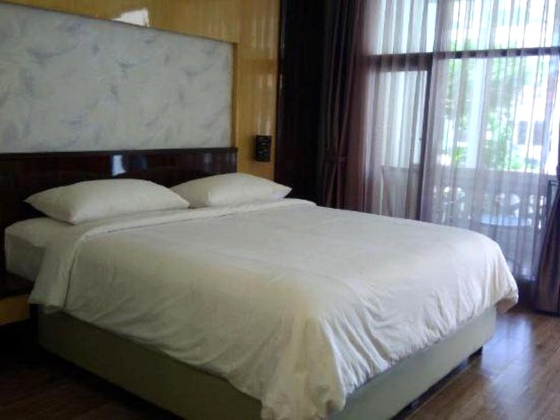 BOS Hotel Sungailiatの写真