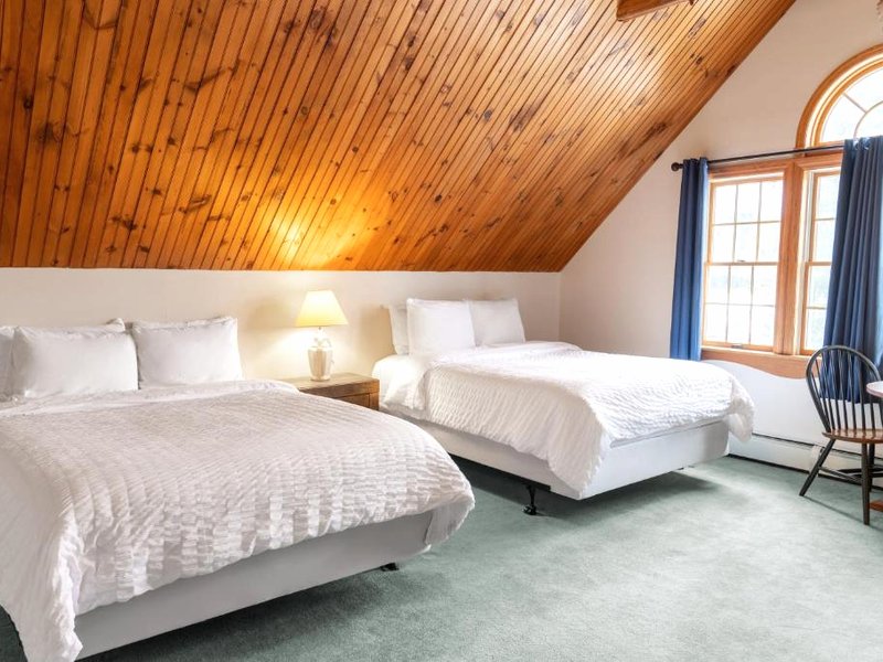 Sara Placid Inn and Suitesの写真