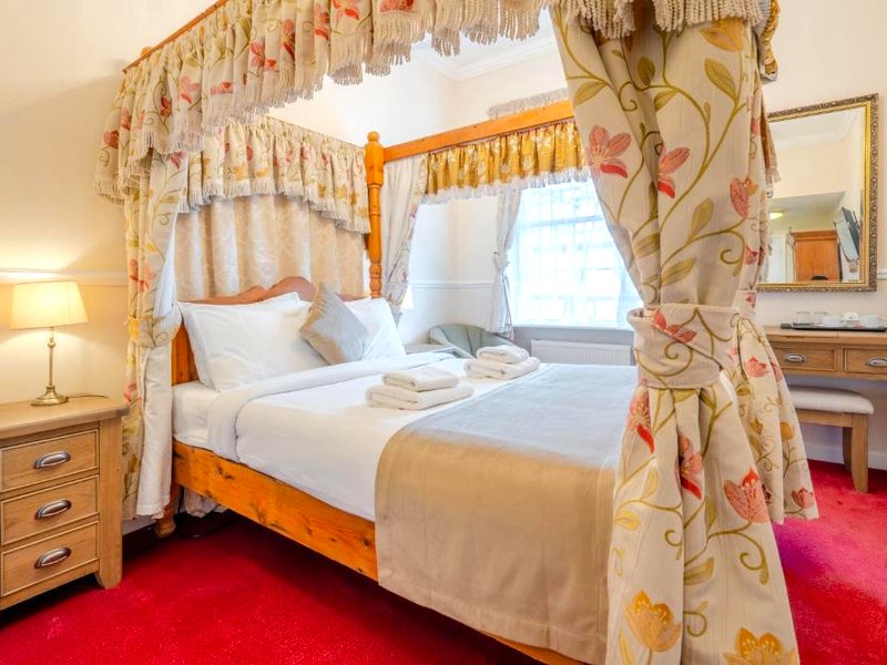 Crown Hotel Cotswoldの写真