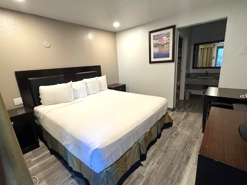 トラベロッジ バイ ウィンダム サクラメント / ランチョ コルドバ (Travelodge by Wyndham Sacramento / Rancho Cordova)の写真
