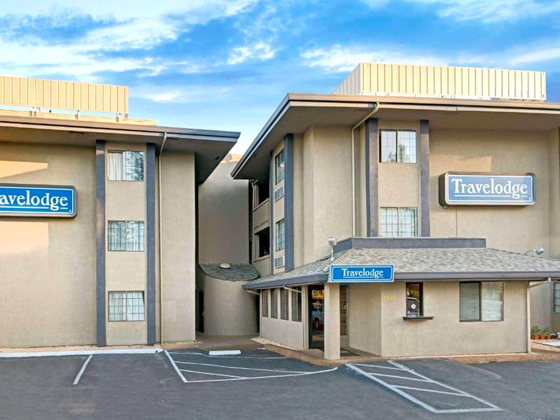 トラベロッジ バイ ウィンダム サクラメント / ランチョ コルドバ (Travelodge by Wyndham Sacramento / Rancho Cordova)の写真