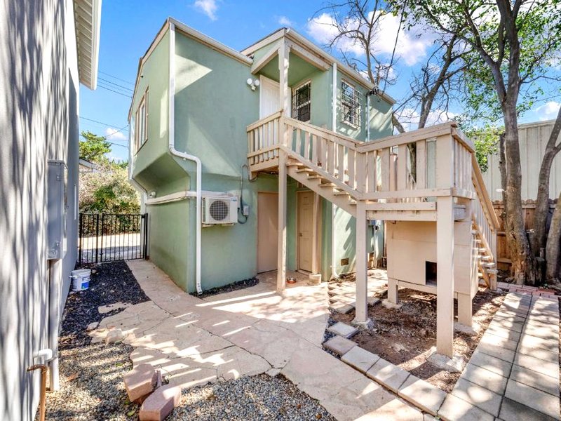 Cozy 1bdr/1br home near downtownの写真