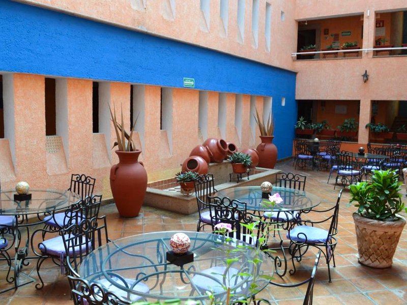 Hotel La Rienda Mision Tequillanの写真