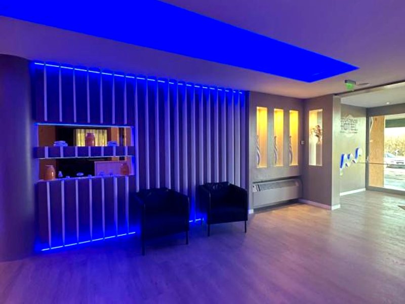 Confidence Hotel Europaの写真