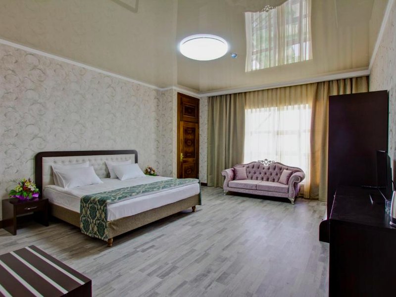 Karagat Hotelの写真