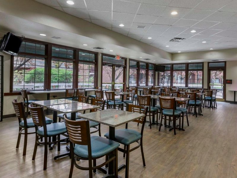 Best Western Sunridge Inn & Conference Centerの写真