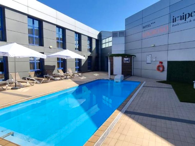 Iraipe Logroño Hotel (Iraipe Logrono Hotel)の写真