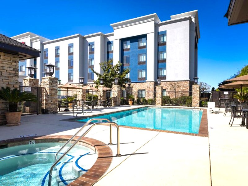 Hampton Inn & Suites Mantecaの写真