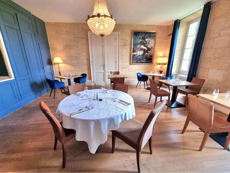 Demeures & Château - Fleur de Roques - Puisseguin Saint Emilion (Demeures & Chateau - Fleur de Roques - Puisseguin Saint Emilion)の写真