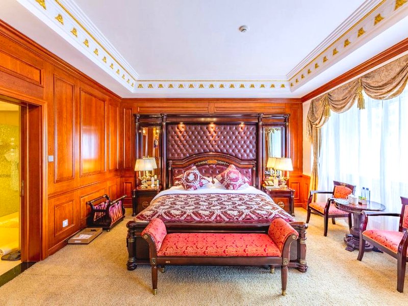 イェンビェン バイシャン ホテル (Yanbian Baishan Hotel)の写真